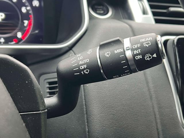 Used 2019 Land Rover Range Rover Sport SE image 24
