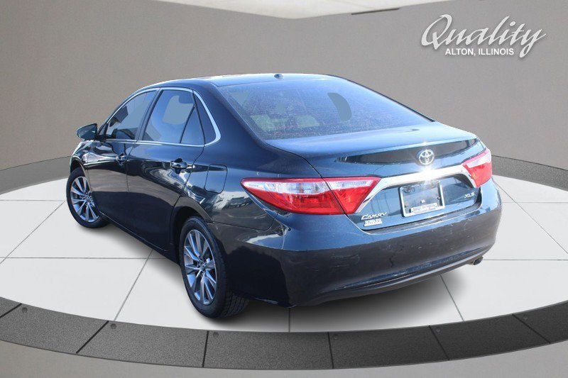 Used 2016 Toyota Camry XLE image 6