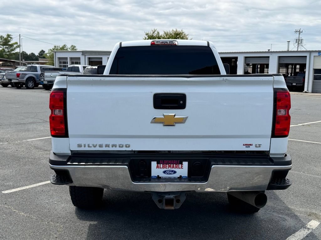 Used 2019 Chevrolet Silverado 2500 LT w/ LT Convenience Package AWD/4WD image 4