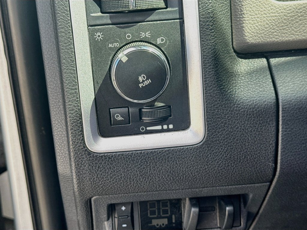 Used 2011 RAM 1500 Big Horn AWD/4WD image 10