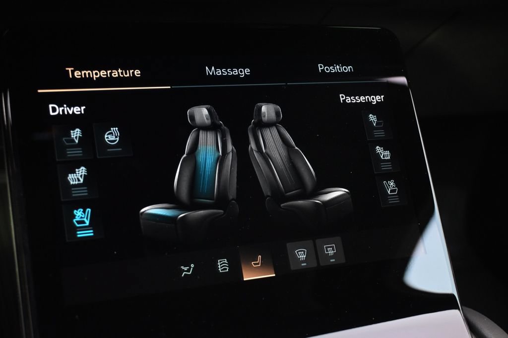 New 2027 Cadillac Vistiq Luxury w/ LPO, Floor Liner Package AWD/4WD image 31