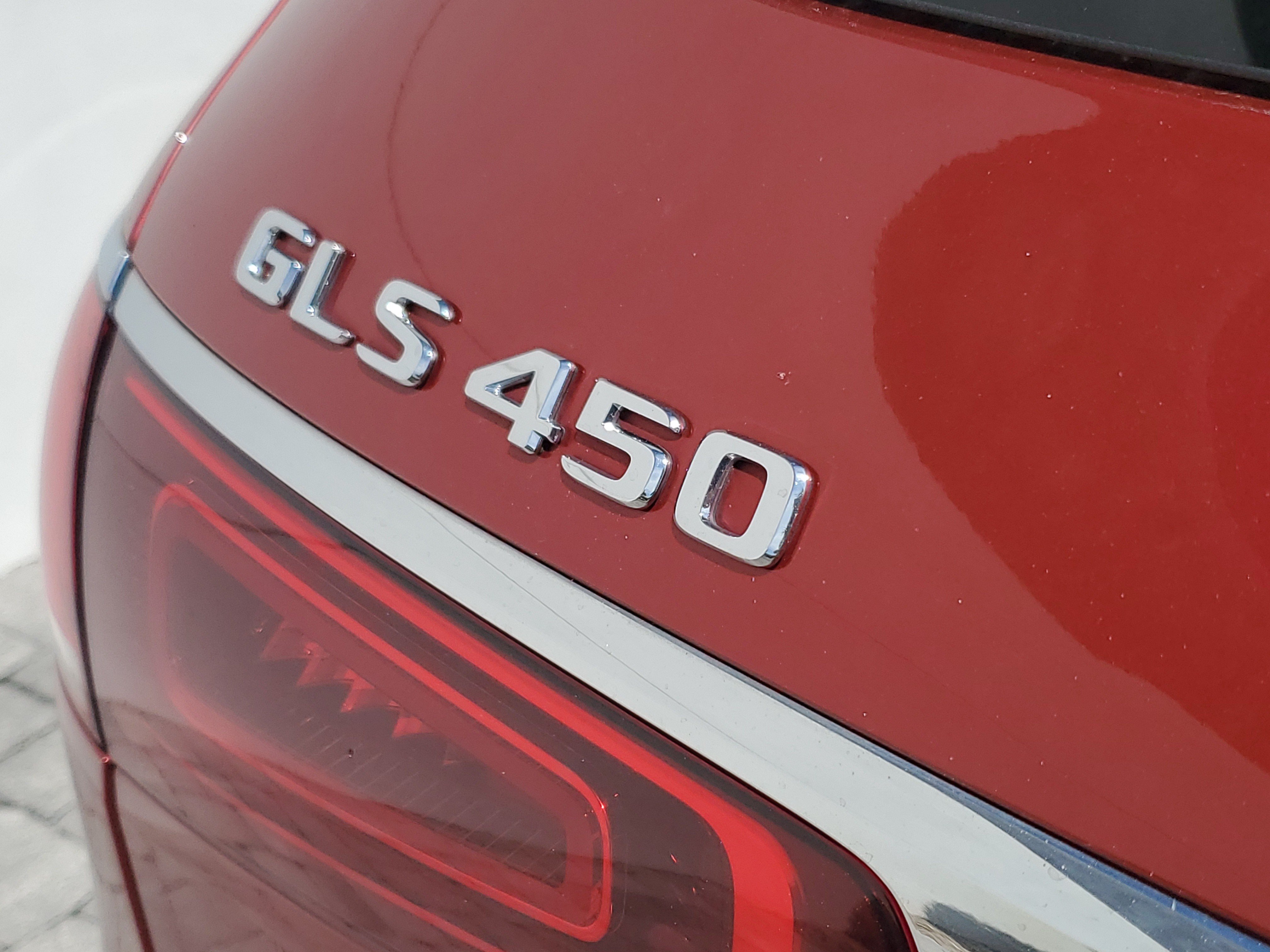 Used 2021 Mercedes-Benz GLS 450 4MATIC image 7
