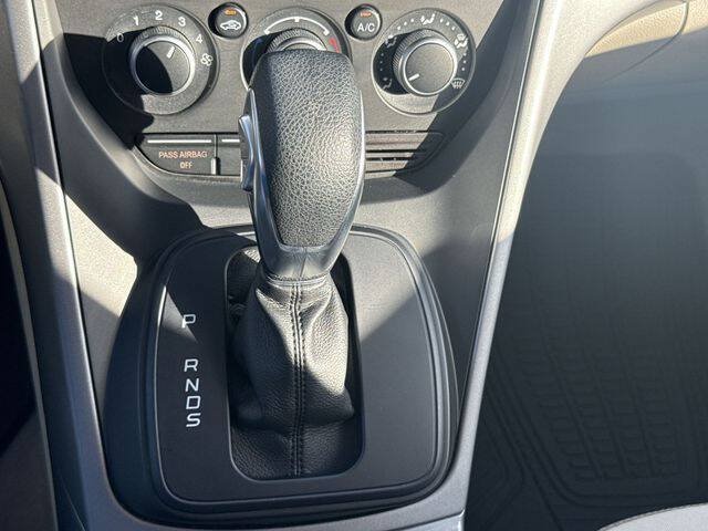 Used 2016 Ford Escape SE FWD image 16
