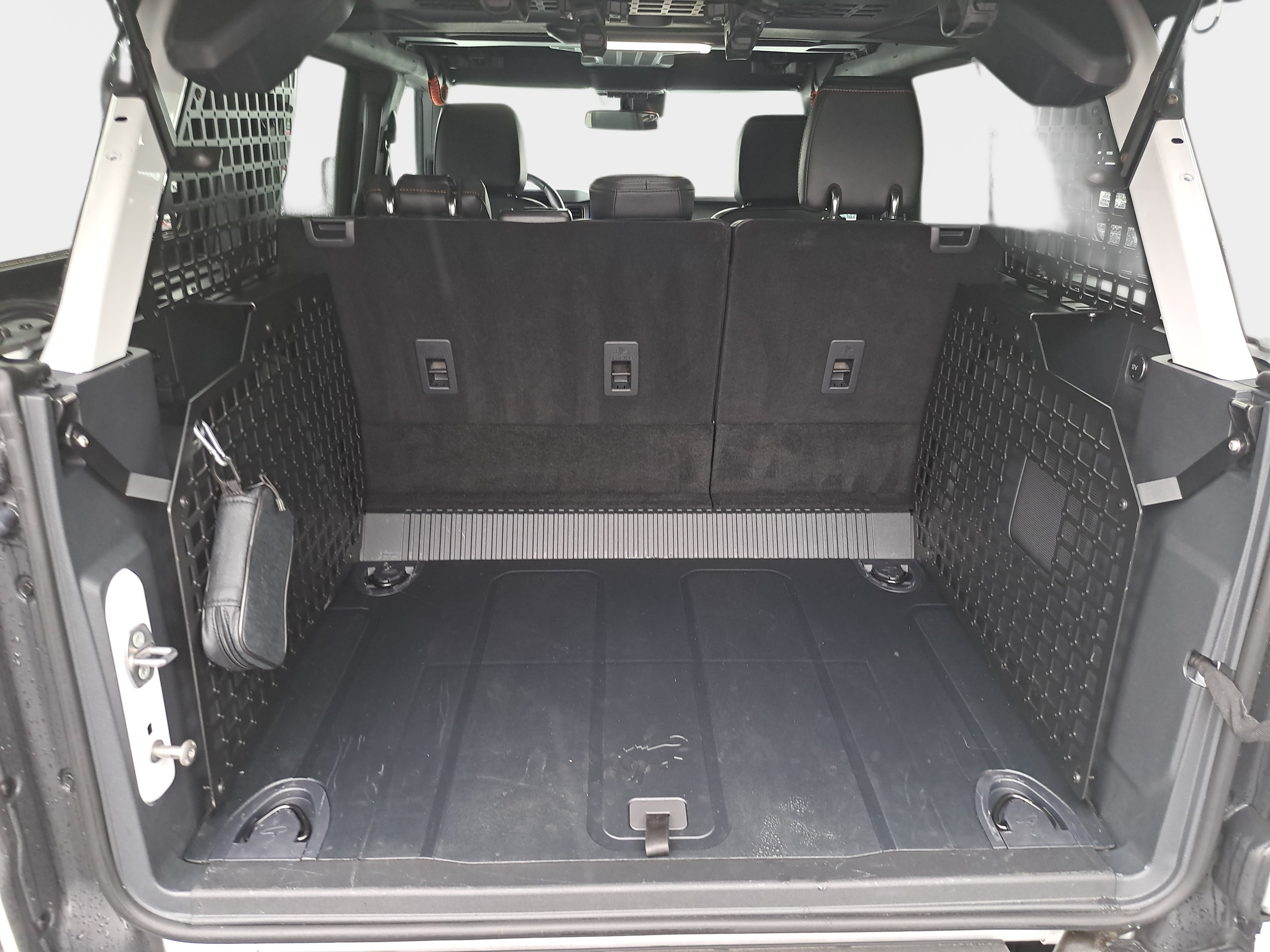 Used 2024 Ford Bronco Badlands AWD/4WD image 12