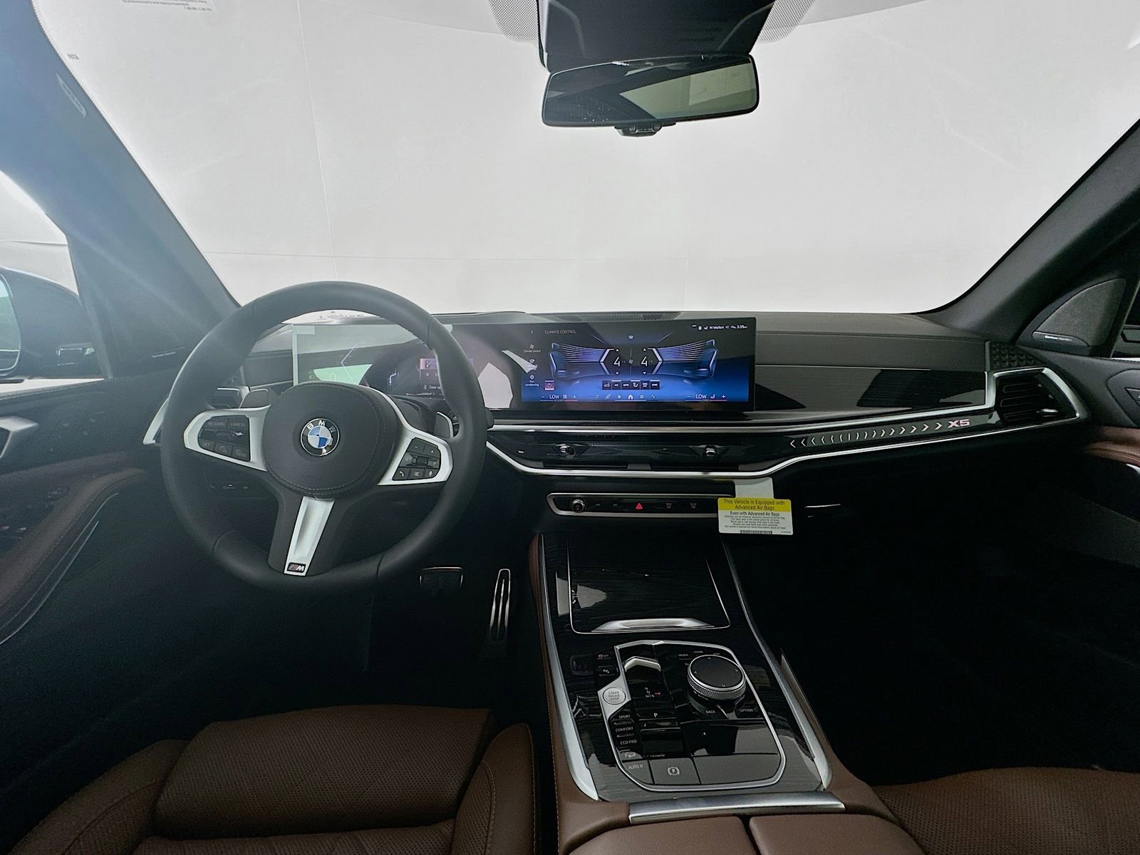 New 2026 BMW X5 xDrive40i w/ M Sport Package AWD/4WD image 15