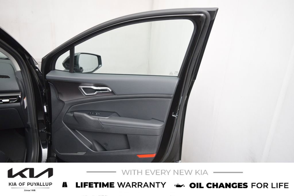 New 2026 Kia Sportage EX image 15