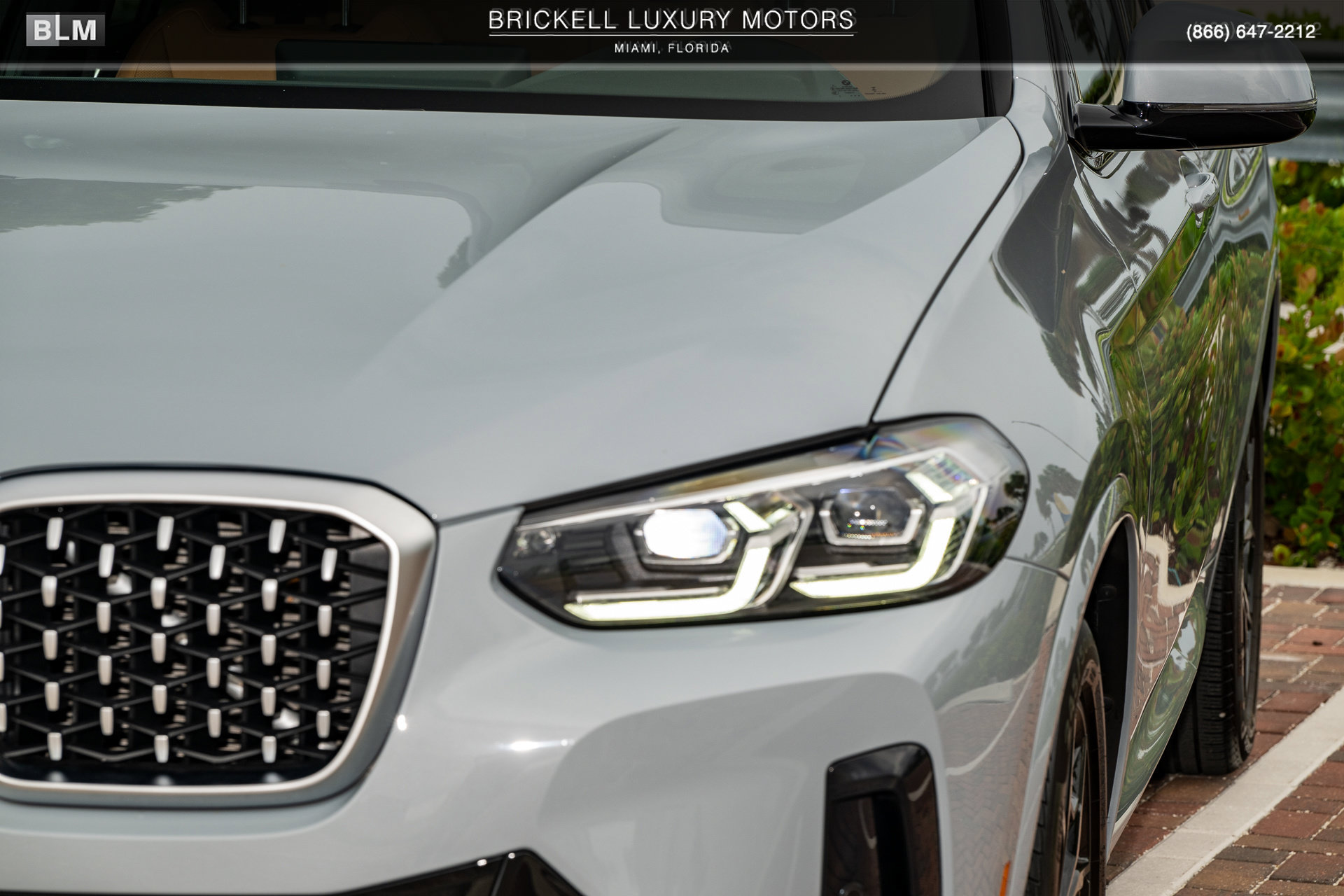Used 2024 BMW X4 xDrive30i w/ M Sport Package AWD/4WD image 54