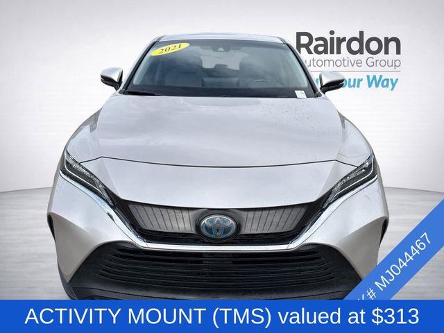 Used 2021 Toyota Venza LE w/ Carpet Mat Package (TMS) AWD/4WD image 2