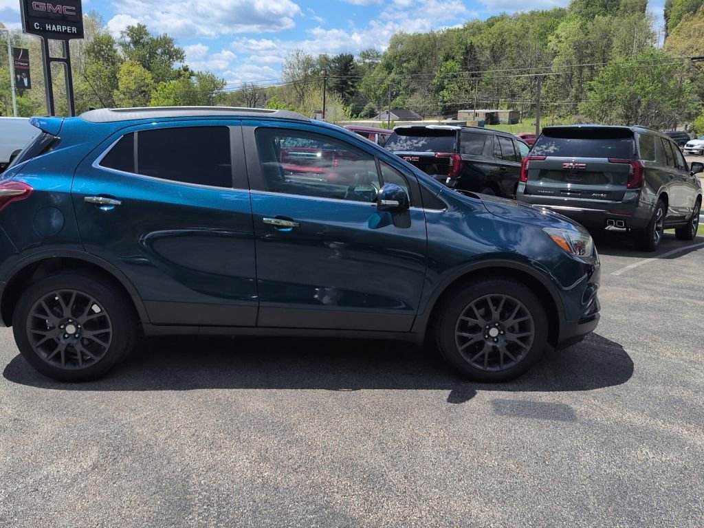 Used 2019 Buick Encore Sport Touring w/ Safety Package FWD image 5