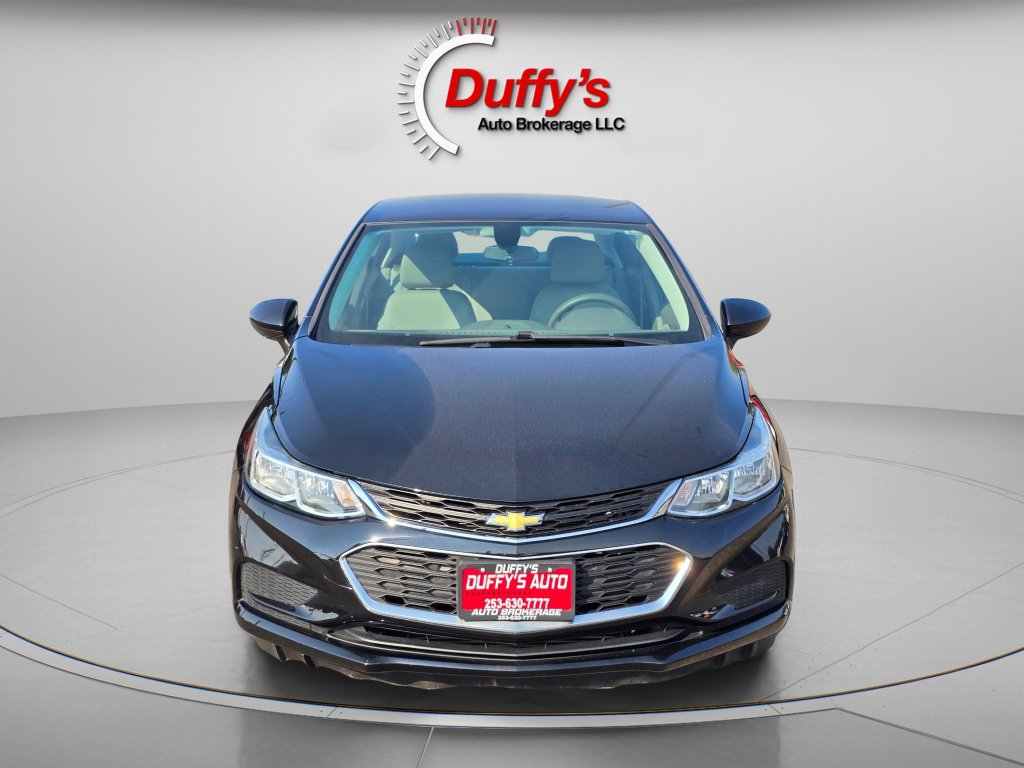 Used 2017 Chevrolet Cruze LS FWD image 9