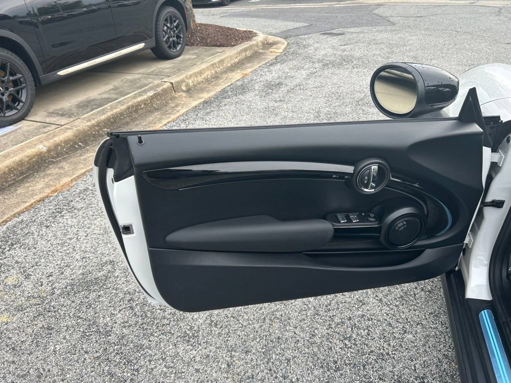 Used 2024 MINI Cooper S w/ Seaside Edition FWD image 13