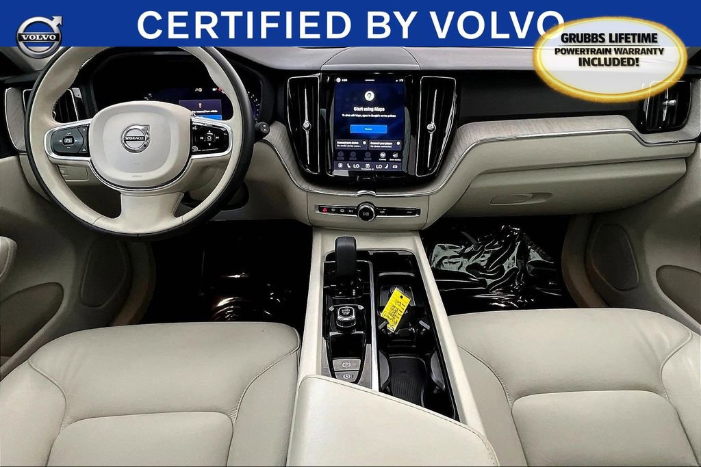 Certified 2023 Volvo XC60 B5 Plus AWD/4WD image 21