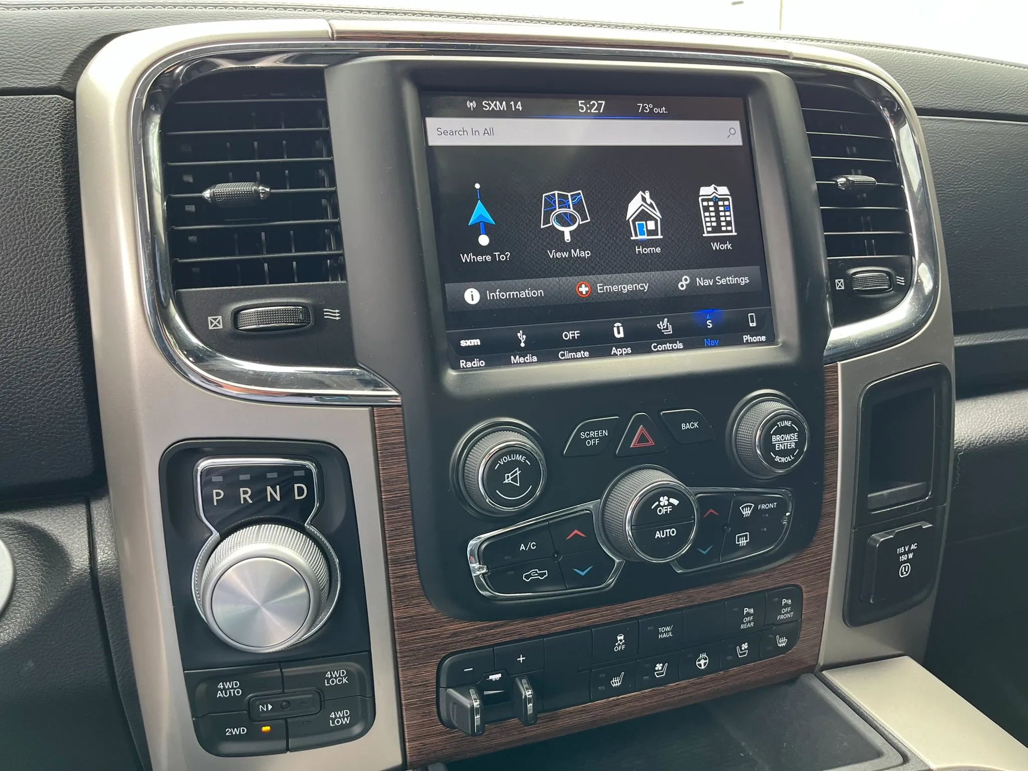 Used 2018 RAM 1500 Laramie w/ Convenience Group image 12