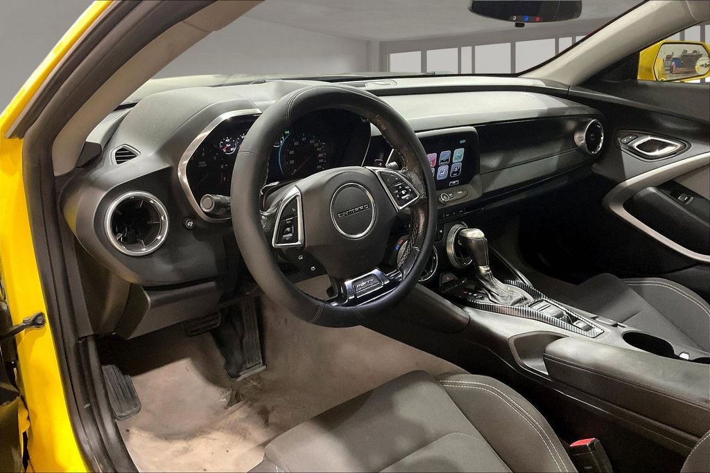 Used 2017 Chevrolet Camaro SS image 12