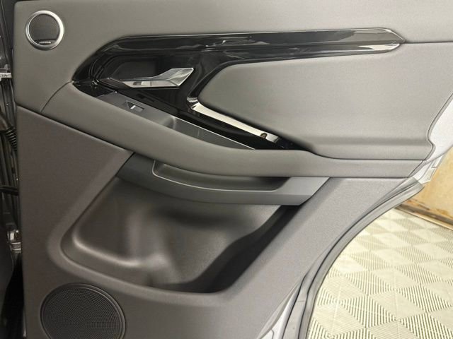 New 2026 Land Rover Range Rover Evoque S image 28