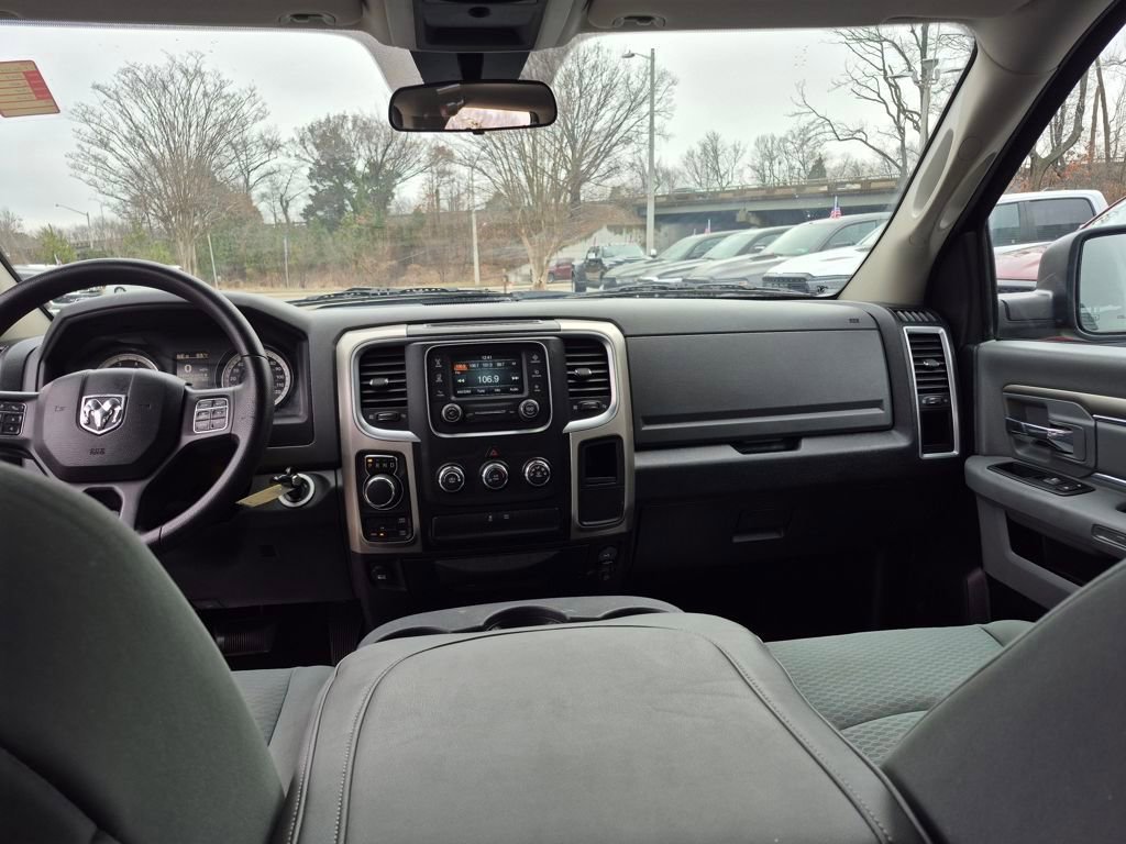 Used 2017 RAM 1500 Classic SLT image 13