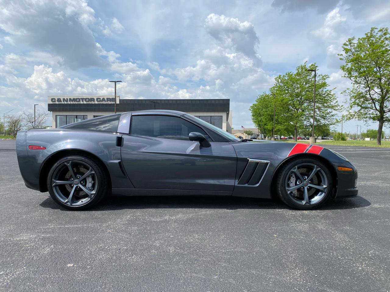 Used 2011 Chevrolet Corvette Grand Sport w/ Preferred Equipment Group RWD image 4