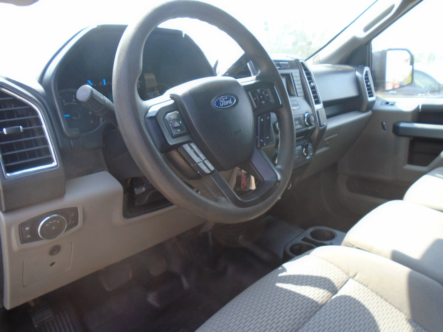 Used 2016 Ford F150 XLT image 13