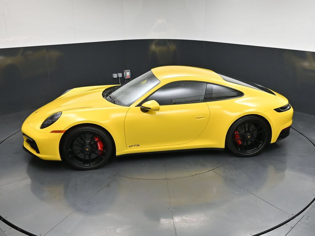 Certified 2022 Porsche 911 Carrera GTS w/ Premium Package RWD image 15