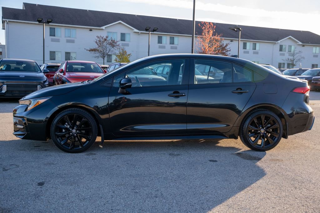 Used 2022 Toyota Corolla SE image 4