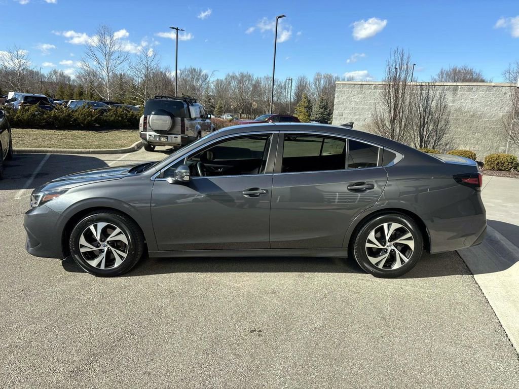 Used 2020 Subaru Legacy Premium image 4