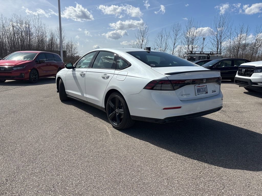 Used 2025 Honda Accord Sport image 10