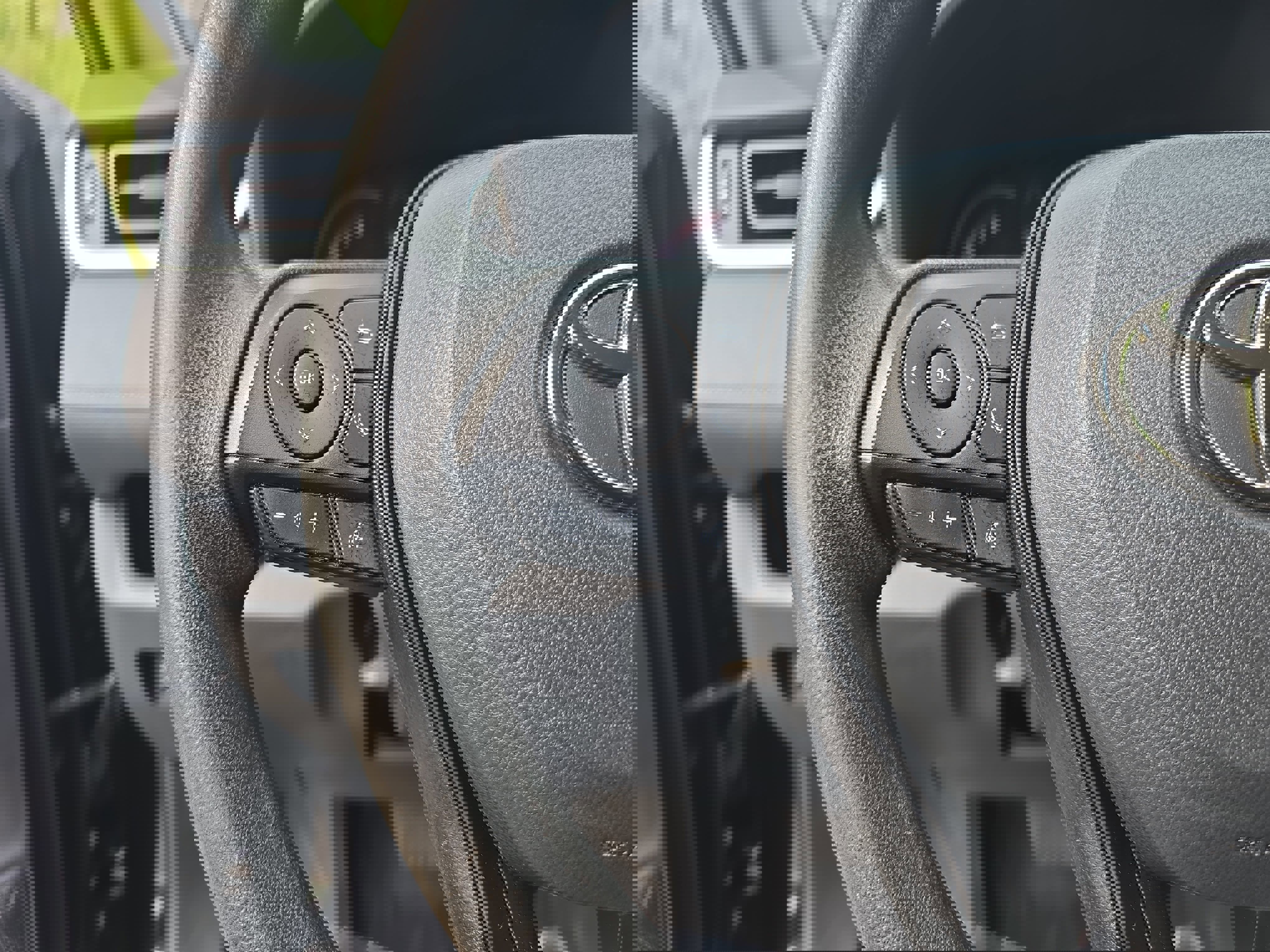 Used 2023 Toyota RAV4 LE image 16