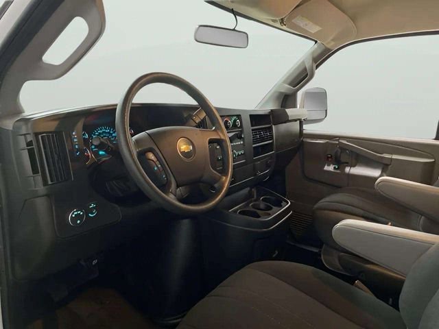 Used 2023 Chevrolet Express 2500 w/ Driver Convenience Package image 18