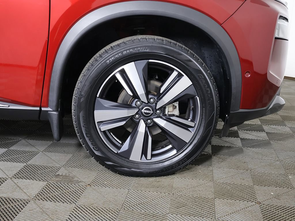 Used 2023 Nissan Rogue SL w/ SL Premium Package image 24