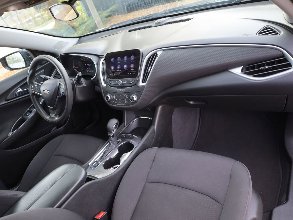 Used 2023 Chevrolet Malibu LT w/ Driver Confidence Package image 14