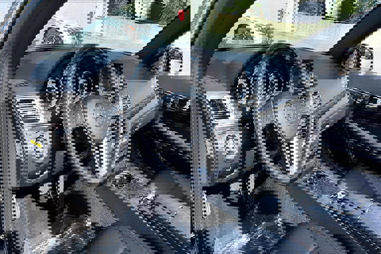 Used 2014 Mercedes-Benz E 350 E 350 image 16