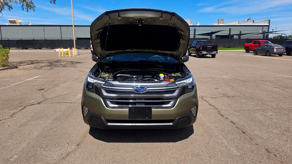Used 2025 Subaru Forester Premium AWD/4WD image 42