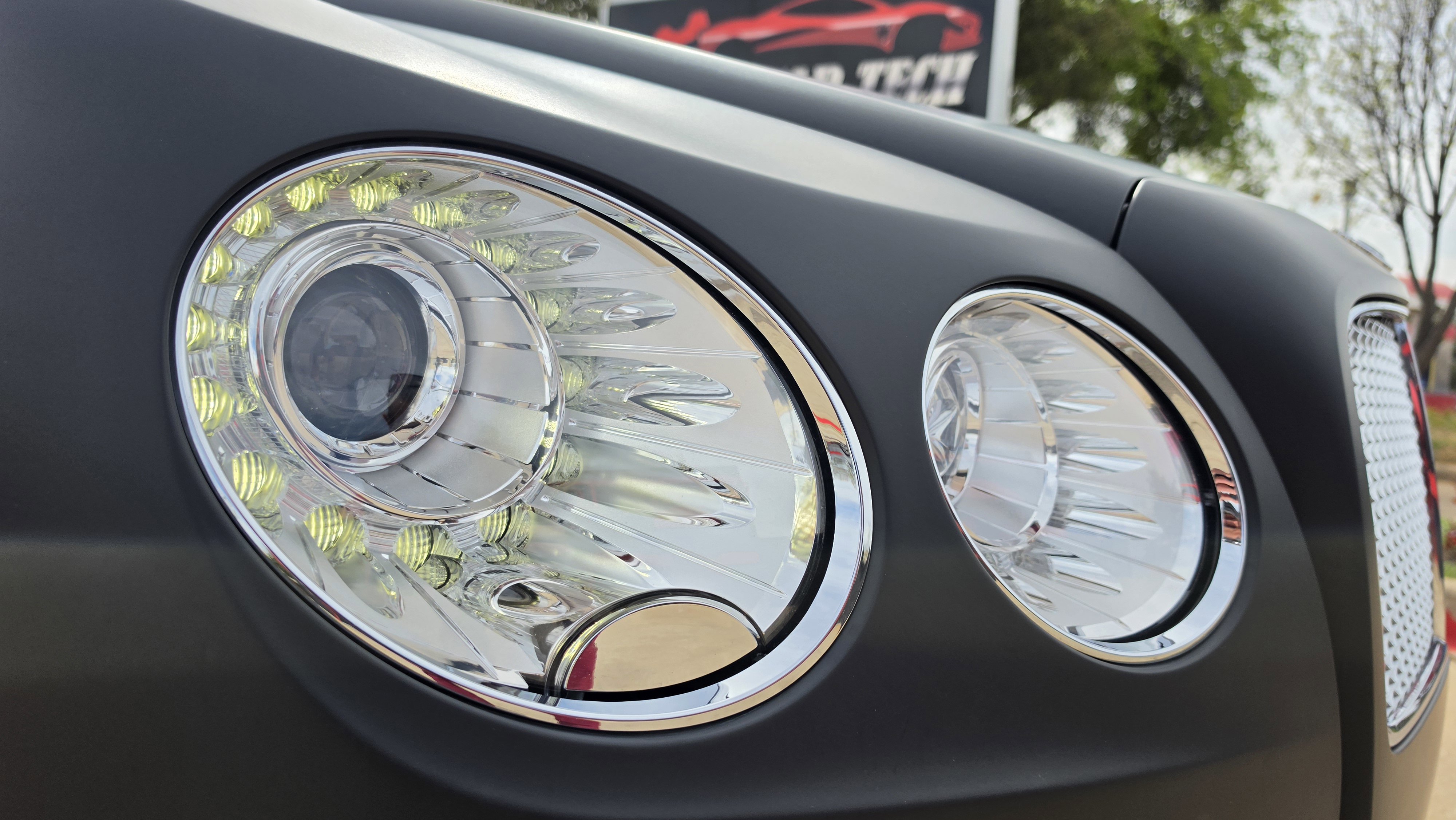 Used 2015 Bentley Flying Spur V8 image 12