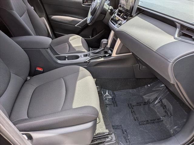 Used 2023 Toyota Corolla Cross LE FWD image 19