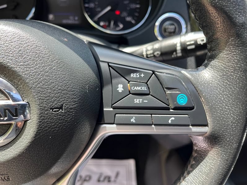 Used 2019 Nissan Rogue SL w/ Premium Package AWD/4WD image 16