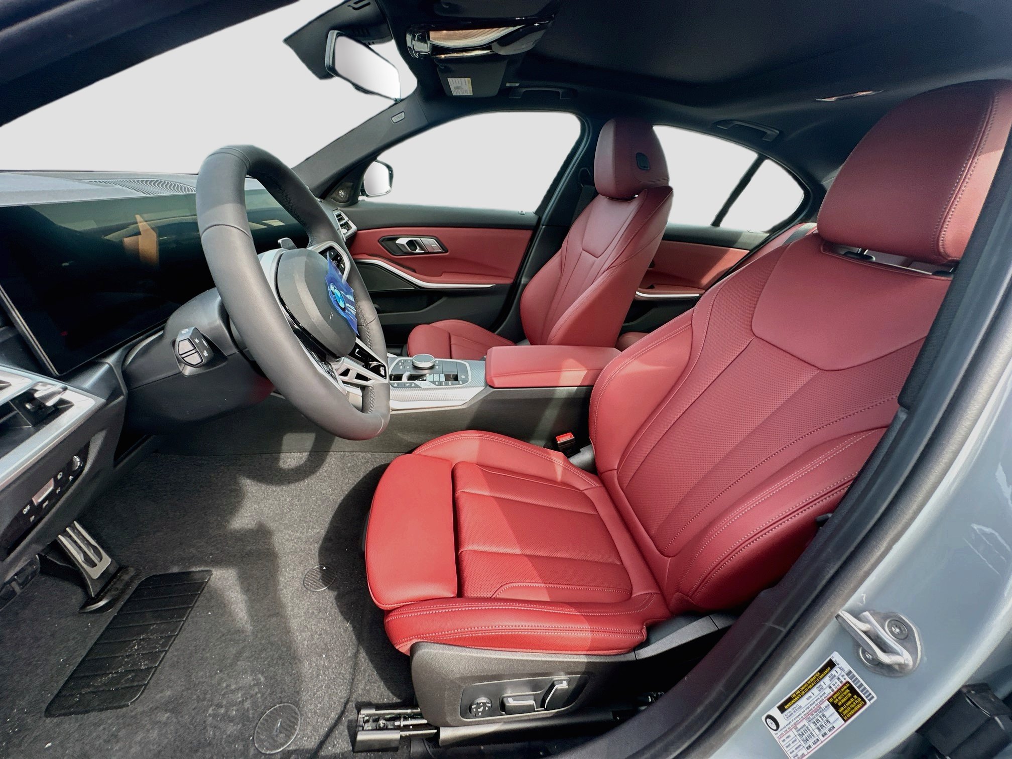 New 2026 BMW 330i Sedan w/ M Sport Package RWD image 14