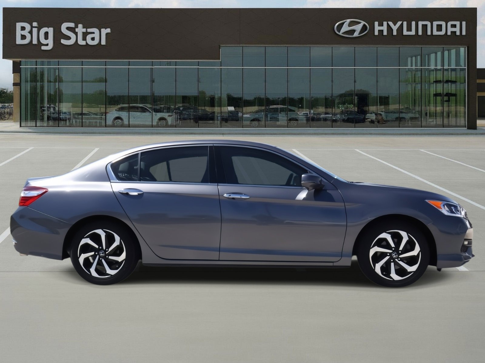 Used 2017 Honda Accord EX-L image 5