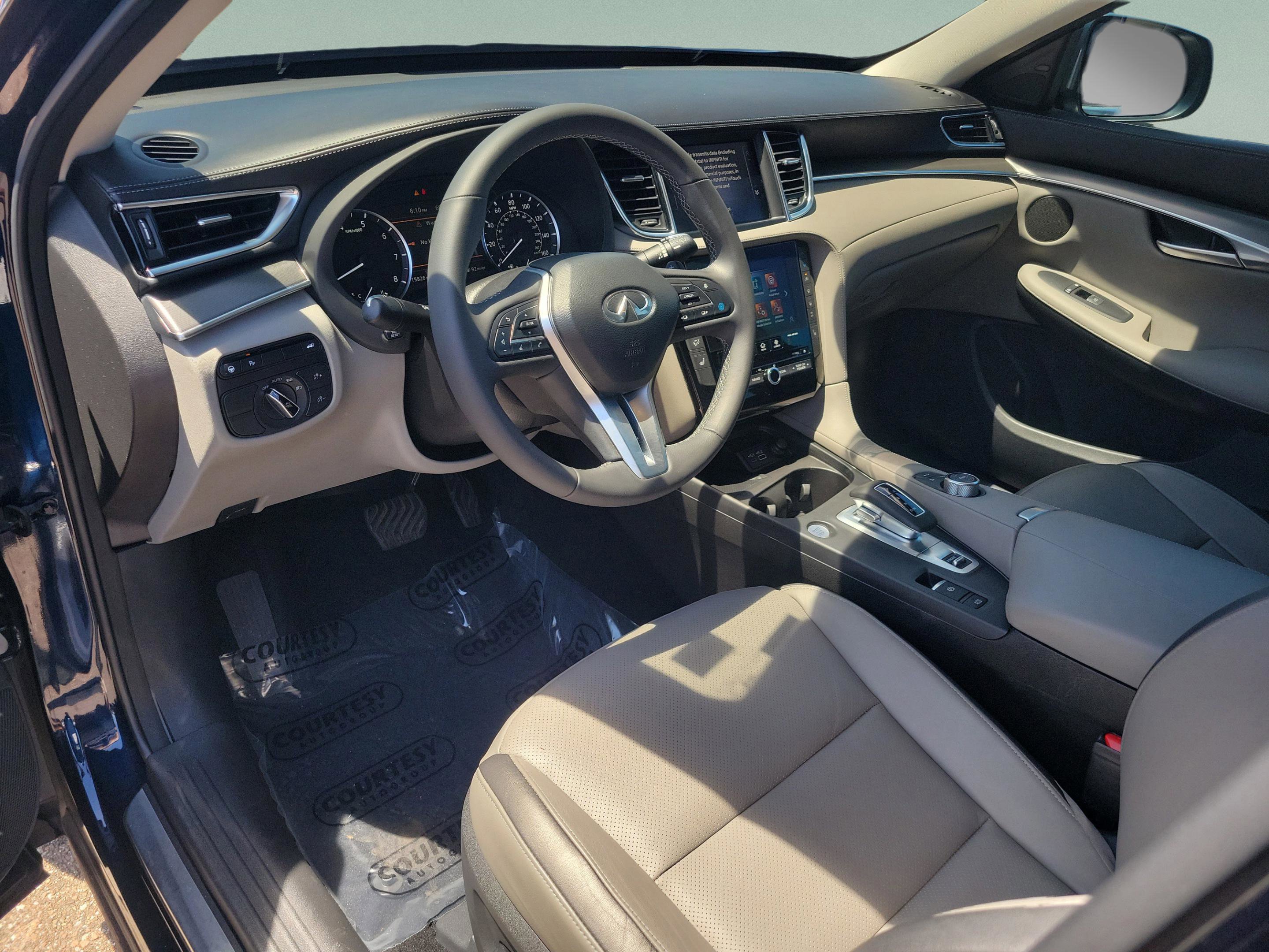 Certified 2023 INFINITI QX50 Luxe FWD image 11