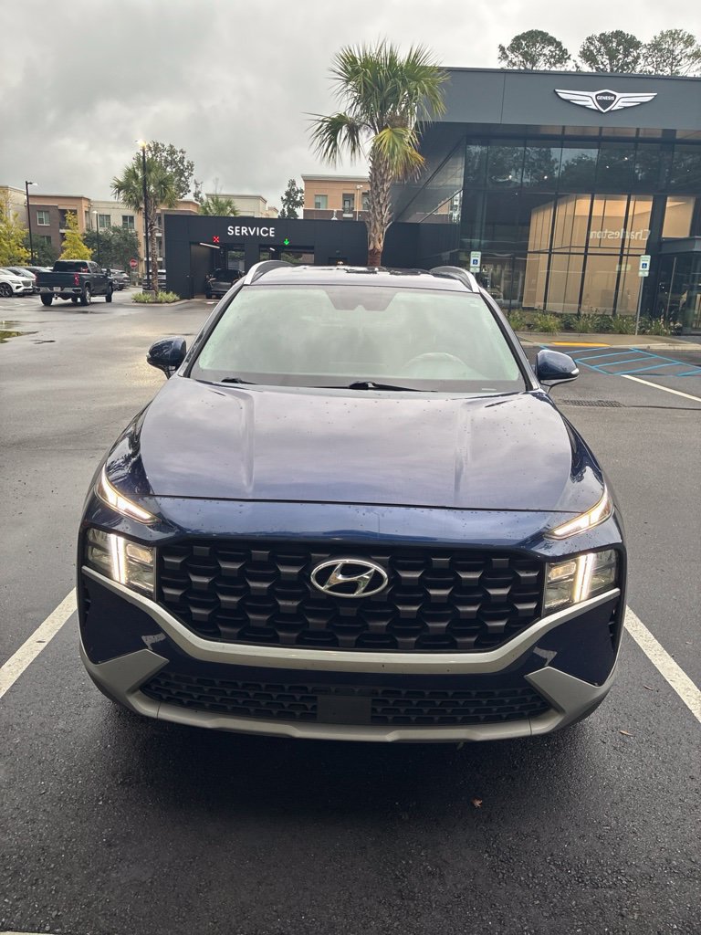Certified 2023 Hyundai Santa Fe SEL FWD image 2