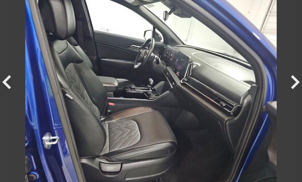 Used 2023 Kia Sportage X-Line AWD/4WD image 10