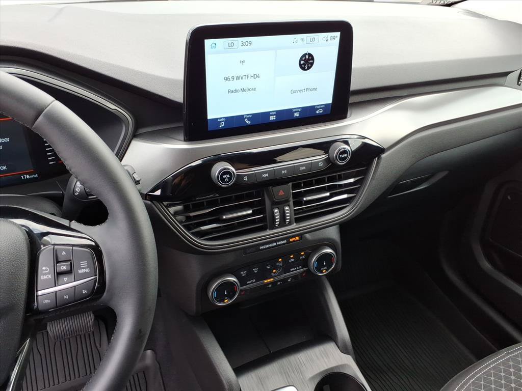 Certified 2023 Ford Escape Active AWD/4WD image 14