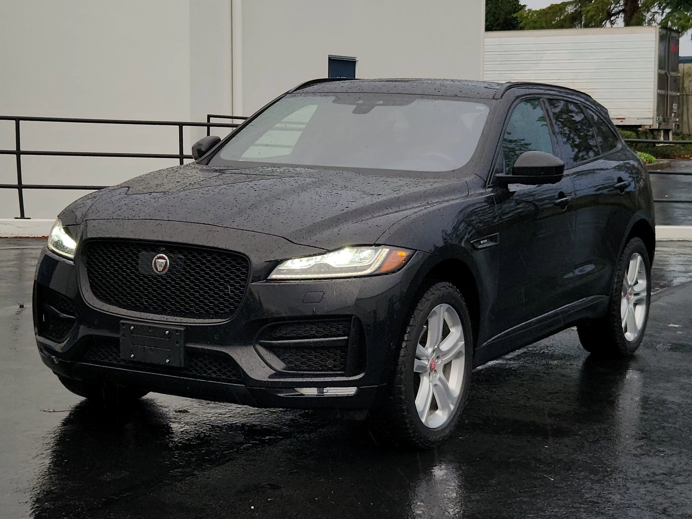 Used 2017 Jaguar F-PACE R-Sport