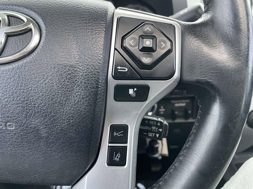 Used 2018 Toyota Tundra Limited w/ Limited Premium Package image 34