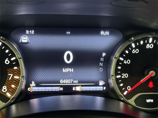 Used 2022 Jeep Renegade Latitude w/ Sun/Sound Group image 16