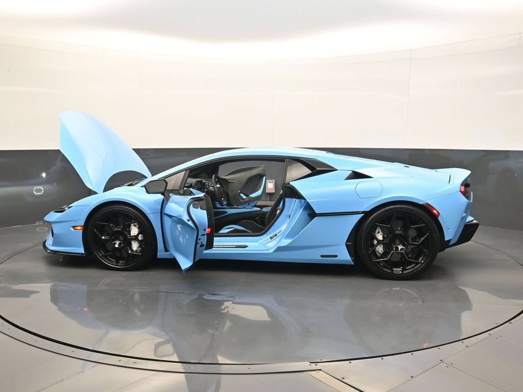 Used 2026 Lamborghini Temerario AWD/4WD image 25