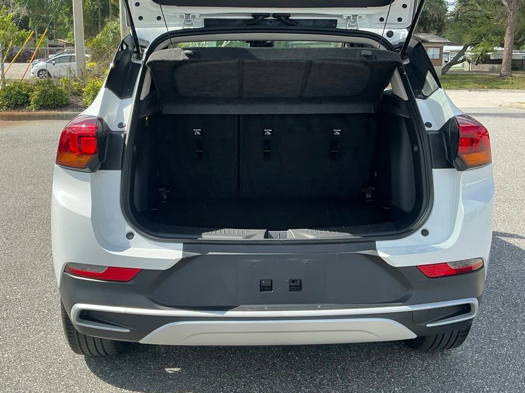 Used 2022 Buick Encore GX Preferred w/ Cold Weather Comfort Package image 18