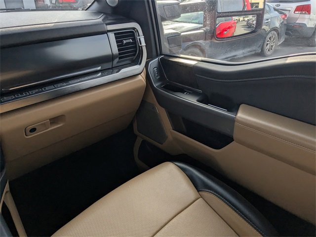 Used 2024 Ford F350 Lariat w/ Lariat Ultimate Package image 15