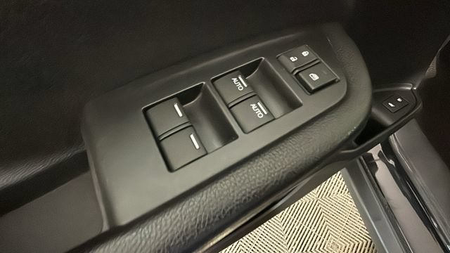 Used 2017 Honda Pilot Elite image 10