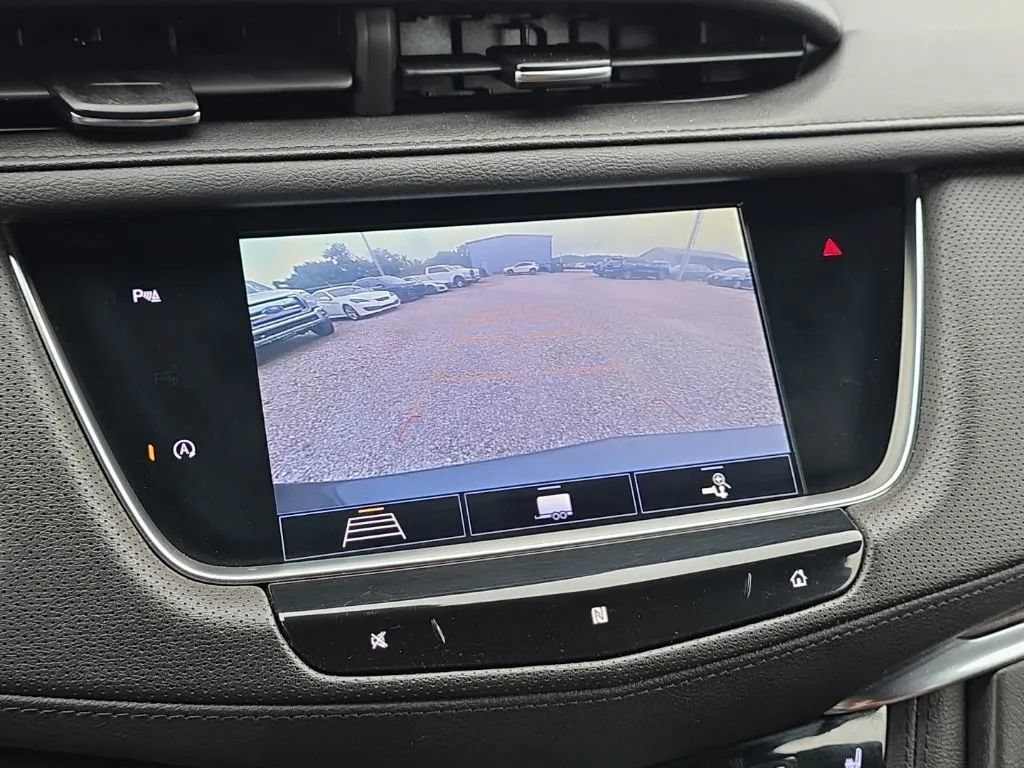 Used 2020 Cadillac XT5 Premium Luxury AWD/4WD image 27