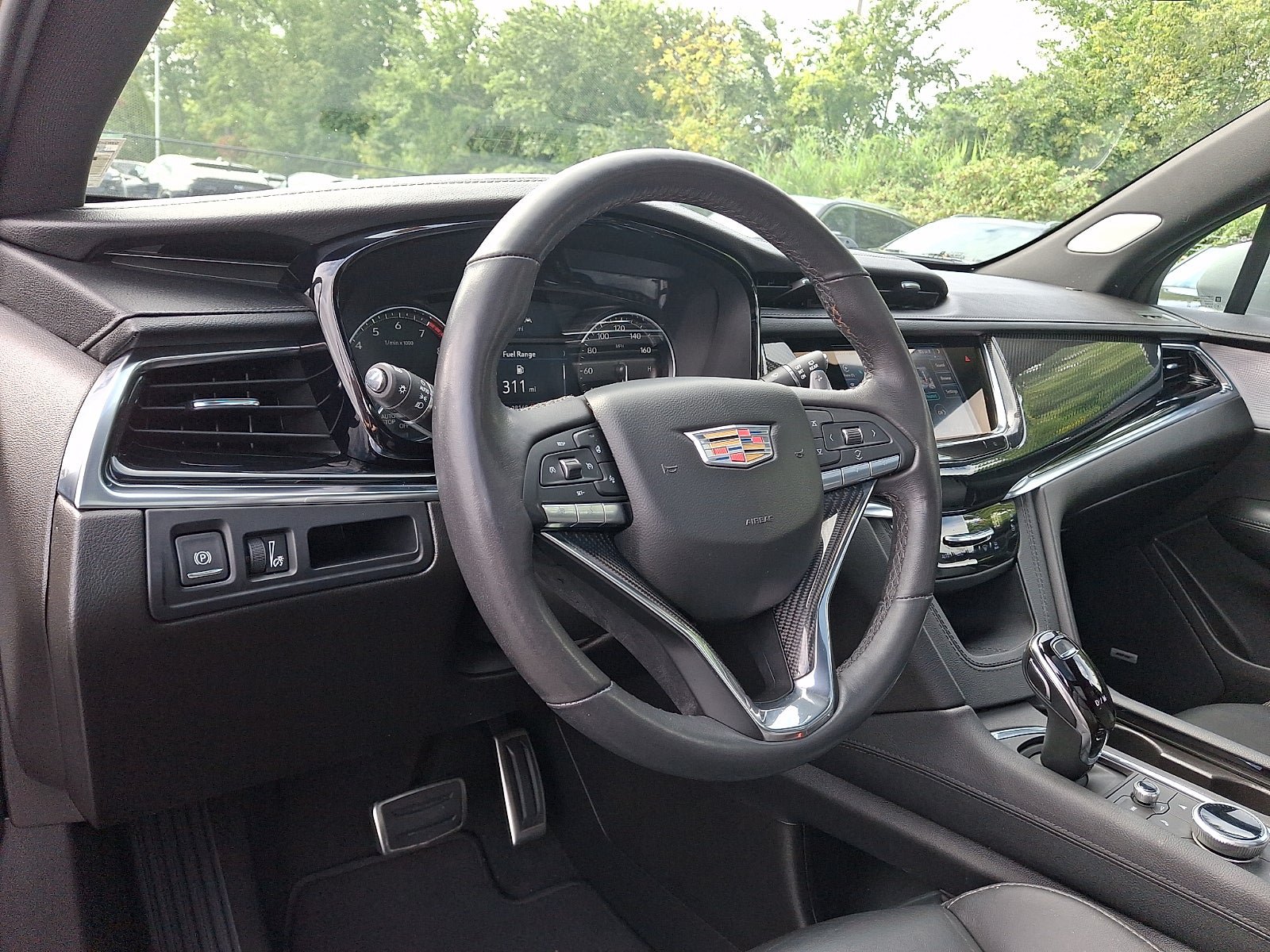 Used 2024 Cadillac XT6 Sport AWD/4WD image 16